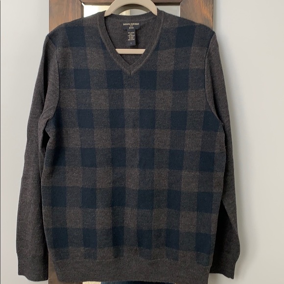 Banana Republic Men’s Sweater - Picture 2 of 4